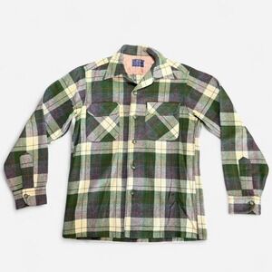 Vintage 70s-80s Pendleton Tartan Plaid Loop Collar Flannel Green White Size S